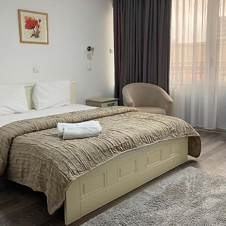 Garni Hotel Hamburg Zaječar Dış mekan fotoğraf