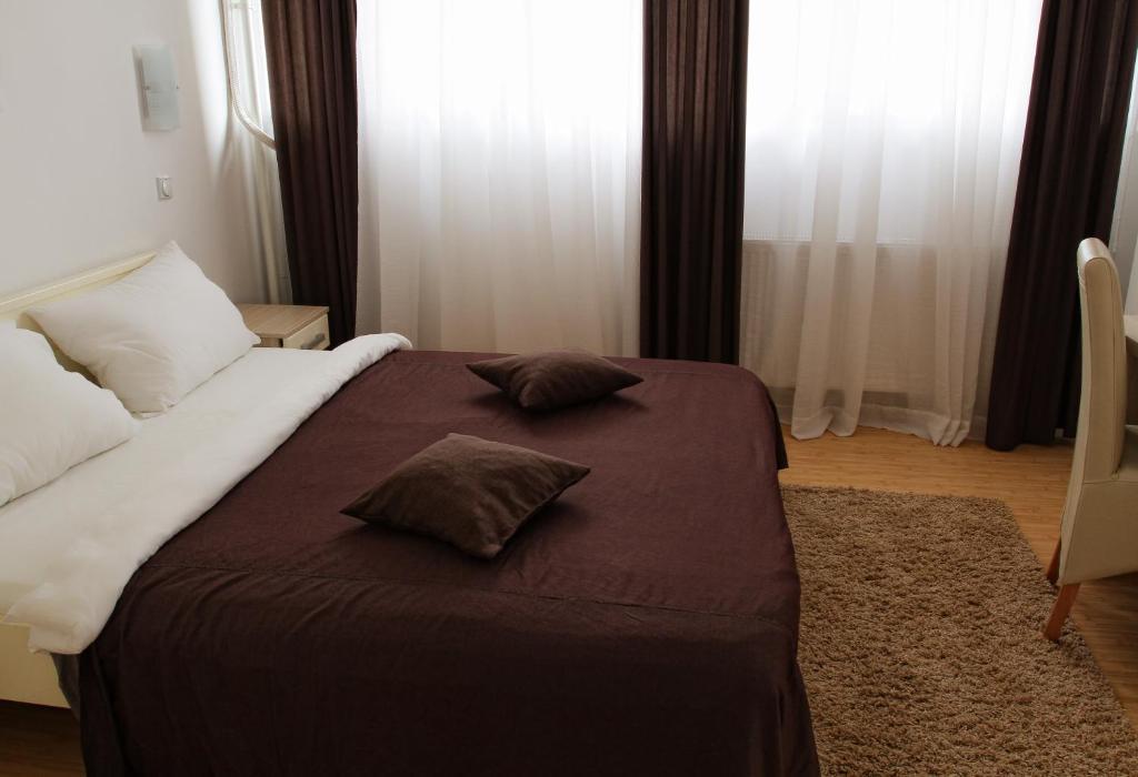Garni Hotel Hamburg Zaječar Oda fotoğraf